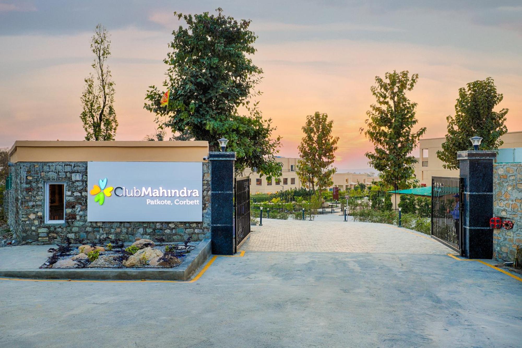 Hotel Club Mahindra Patkote Nainital Zewnętrze zdjęcie